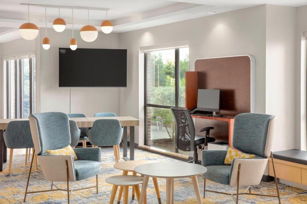Towneplace Suites Bangor Esterno foto